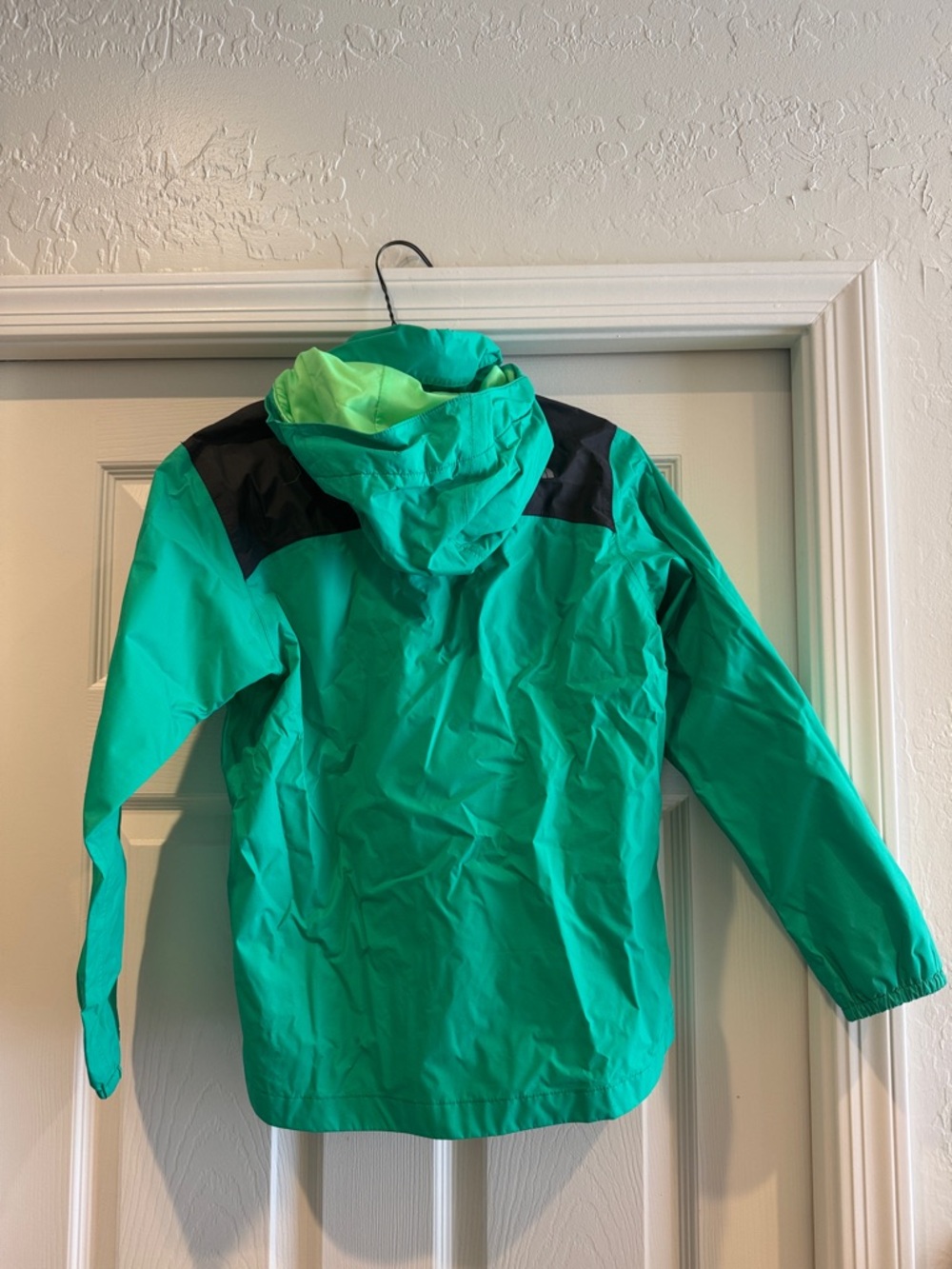 The North Face Kids Green and Black Hooded Rain Jacket - Picture 3 of 3